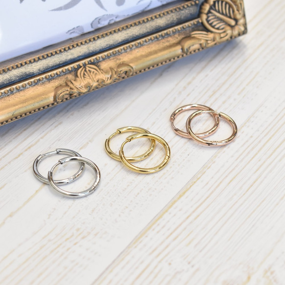 【ピアス500円セール】大人気ワンタッチフープピアス20㎜ 金属アレルギーの方に＊安心・安全 サージカルステンレス 1枚目の画像
