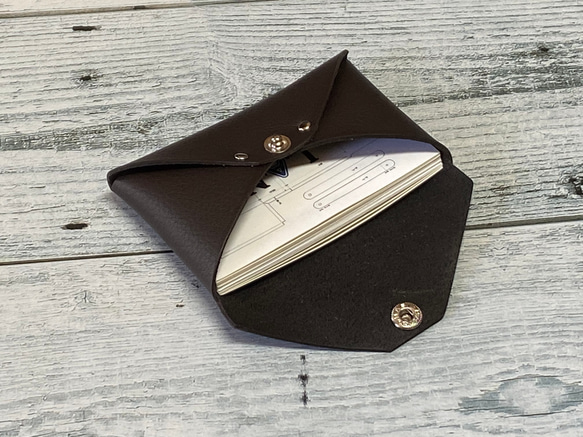 ✉レザー　カードケース✉【牛革　シュリンク　濃茶系】 4枚目の画像