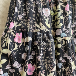 再販イルマ ティアードスカート ブラック×ピンク 2枚目の画像
