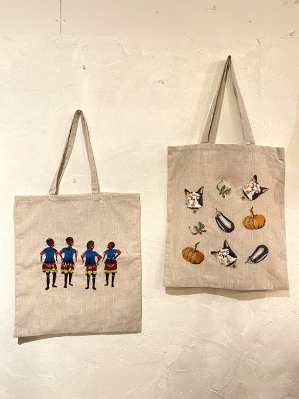 ■残りわずか■猫と野菜■ 刺繍トートーバッグ  A3 リネン　 1枚目の画像