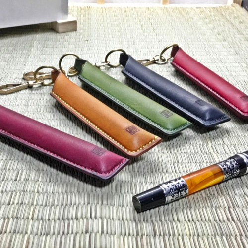 一本差しペンケース：エルバマット ペンケース 革細工工房 輝ー