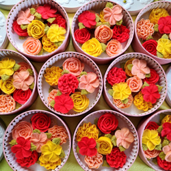 あんフラワークッキー！花グルメ　食べられるお花！プレゼントにも。餡子のお花。※グルテンフリーお花のクッキー缶 1枚目の画像