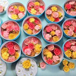 あんフラワークッキー！花グルメ　食べられるお花！プレゼントにも。餡子のお花。※グルテンフリーお花のクッキー缶 2枚目の画像