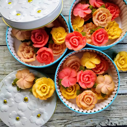 あんフラワークッキー！花グルメ　食べられるお花！プレゼントにも。餡子のお花。※グルテンフリーお花のクッキー缶 3枚目の画像