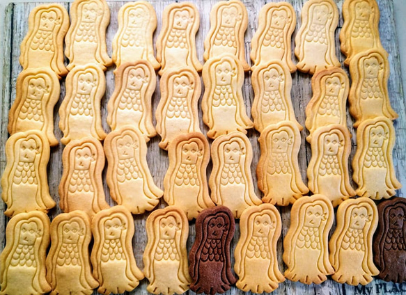 アマビエの型抜きクッキー「白砂糖不使用・身体に優しいクッキー ウィルス沈静化を祈って※アレルギー対応可能※ハート付き可能 2枚目の画像