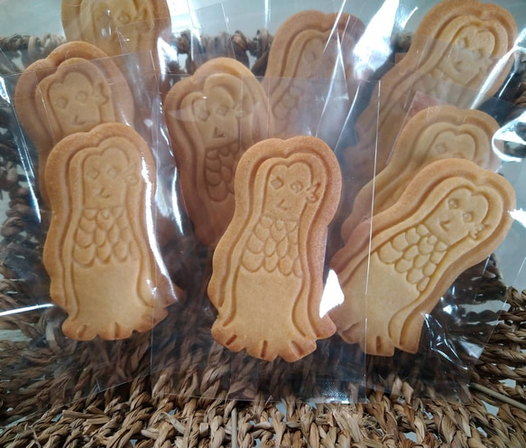 アマビエの型抜きクッキー「白砂糖不使用・身体に優しいクッキー ウィルス沈静化を祈って※アレルギー対応可能※ハート付き可能 6枚目の画像