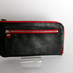 イタリアンレザーの黒の長財布　（赤いファスナー） 1枚目の画像