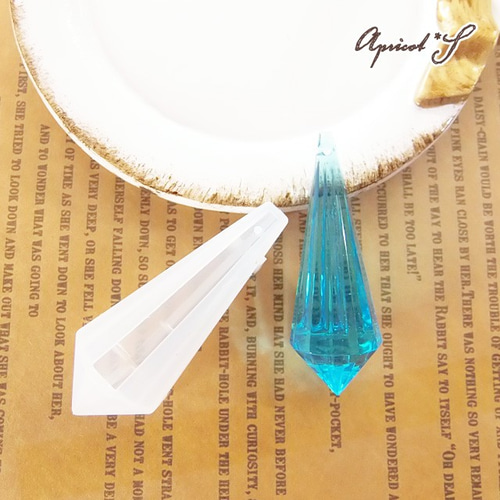 レジン用 ⑤ 立体 大 クリスタル型 ペンデュラム シリコン