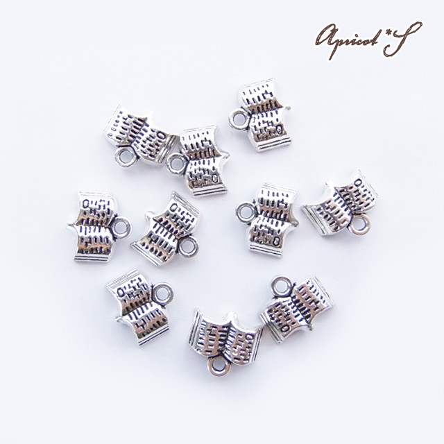 希少品　シルバーアクセ　書籍