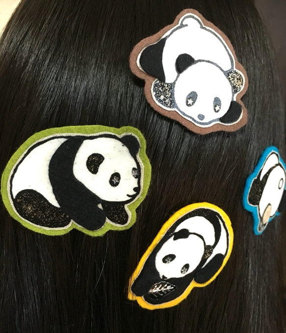 カラフル8頭  パンダのヘア飾り 2頭ペア‼︎ 3枚目の画像