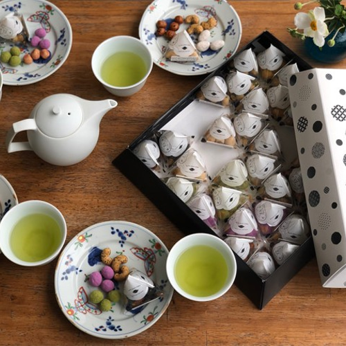 12種類の豆菓子の小分け40個入りギフト【すえひろじゅうにまめ