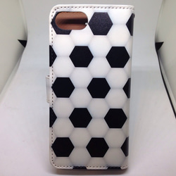 新品送料無料 iPhoneケース 手帳型　サッカーボール柄 3枚目の画像