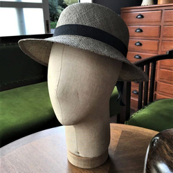 シゾール麻　黒リボンの帽子 1枚目の画像