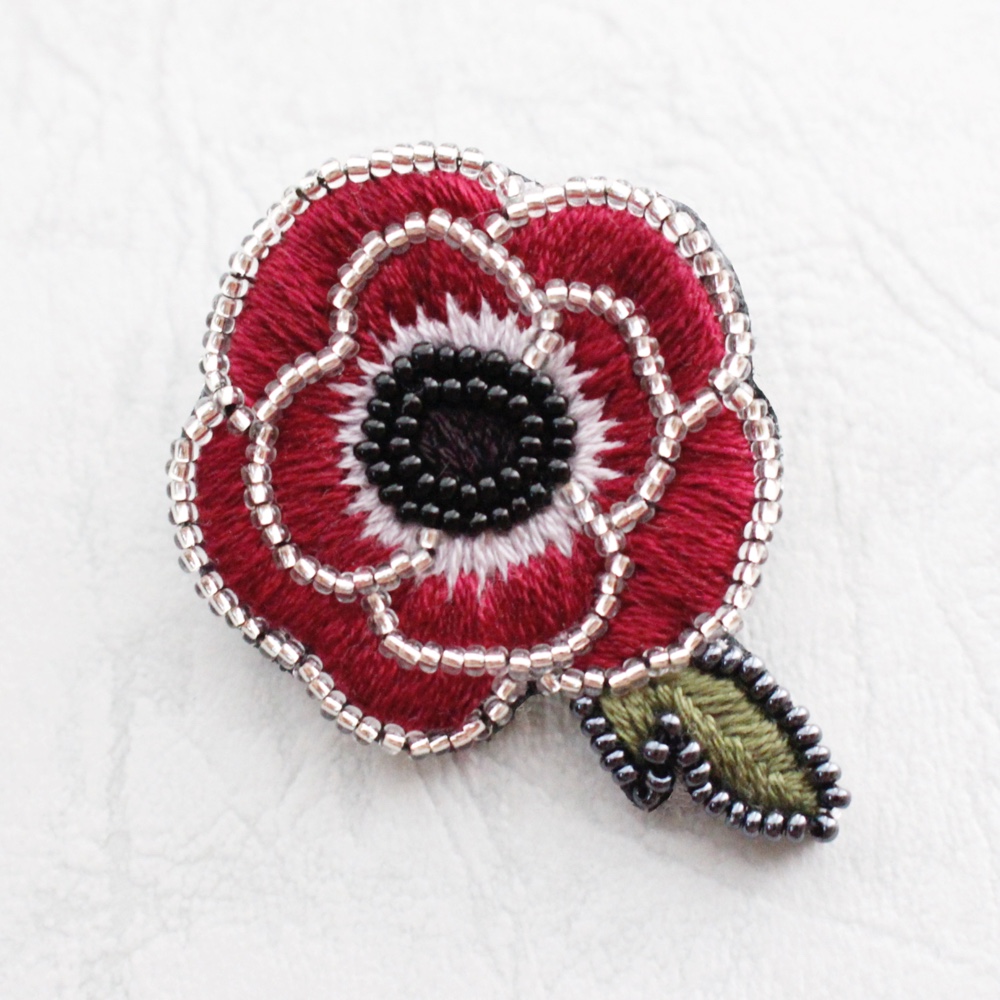 アネモネ-ボルドー/刺繍ブローチ