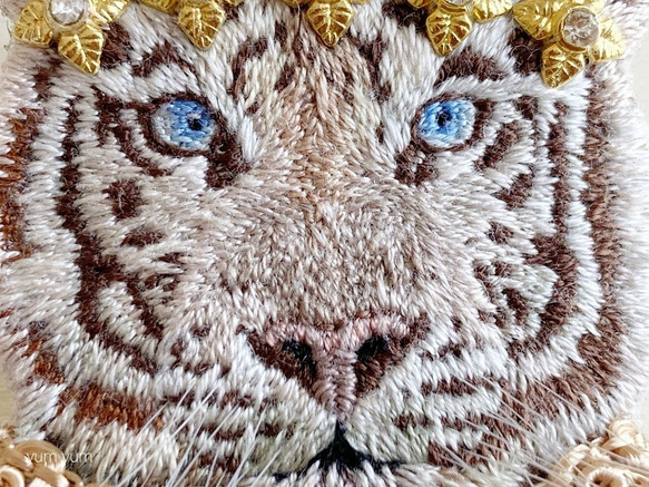 高貴な動物刺繍ブローチ12【トラ】 5枚目の画像