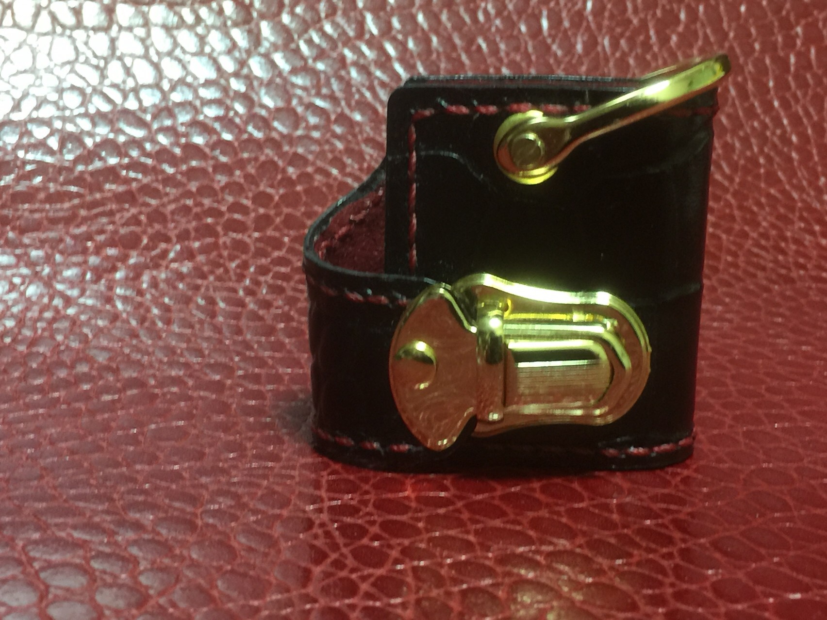 クロコ型押し本革 キーケース