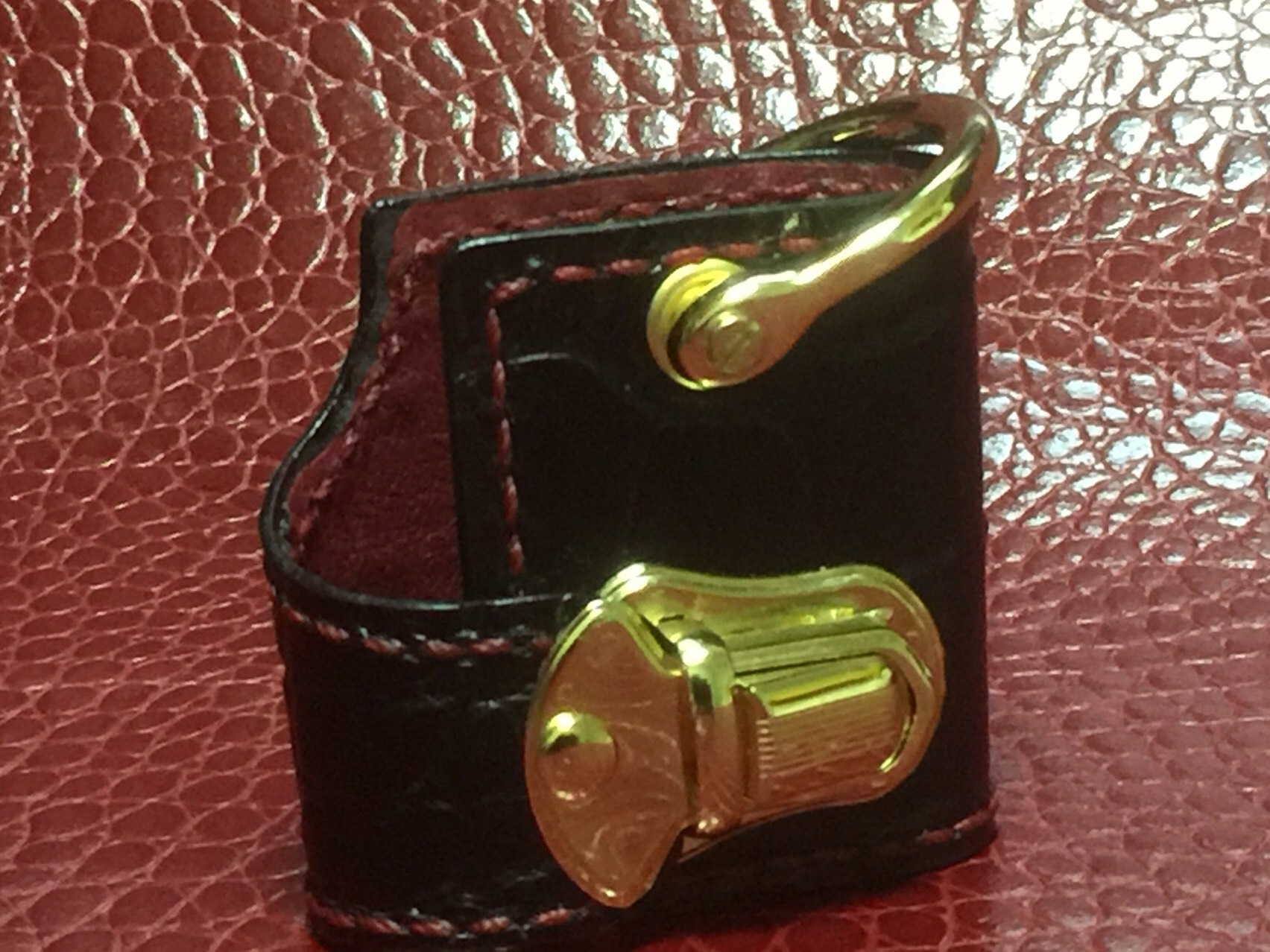 クロコ型押し本革 キーケース