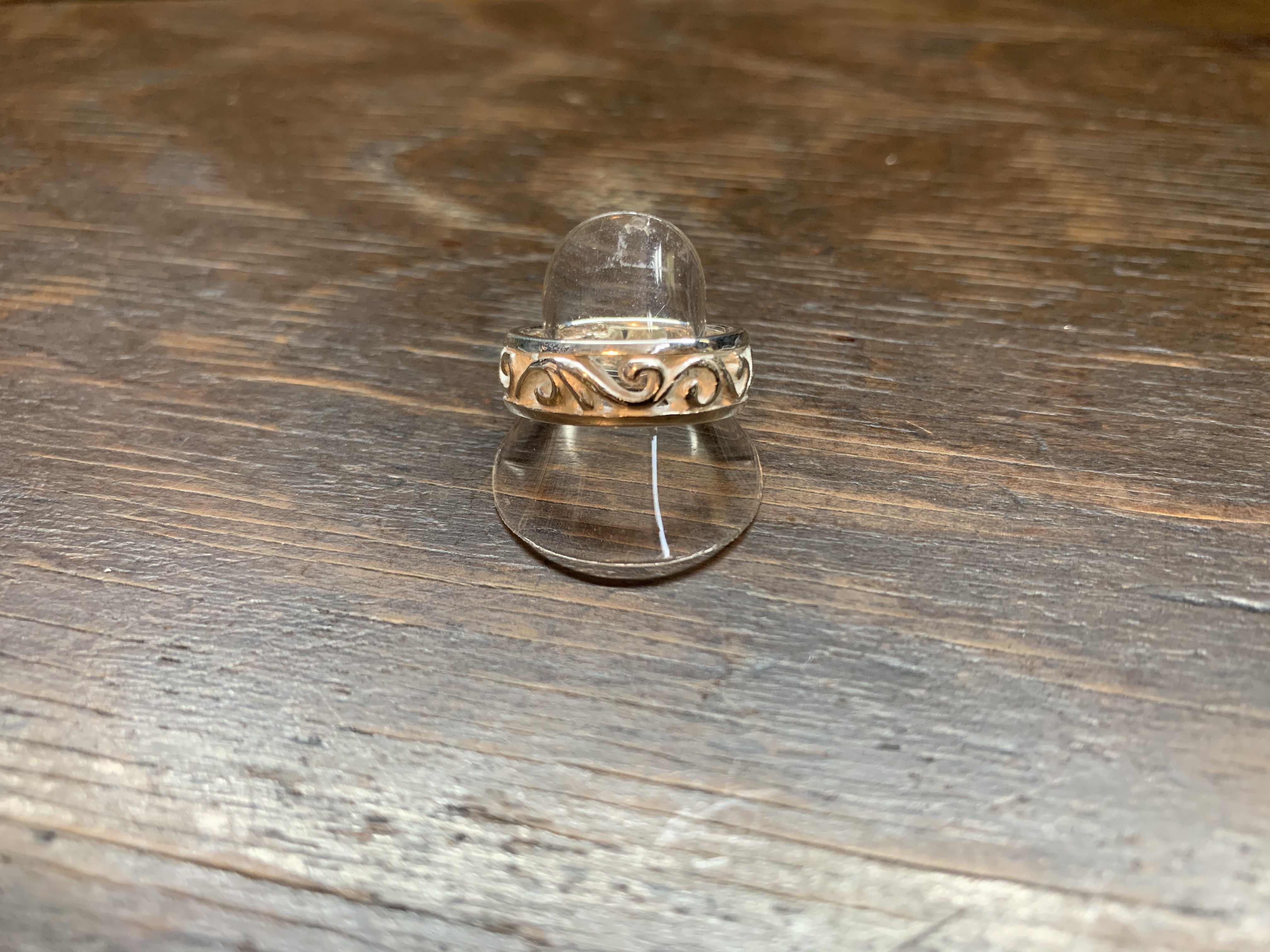 唐草模様透し彫りシルバーリング13号