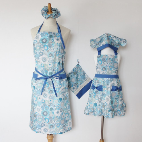 まるもち⑅︎◡̈︎* 　エプロン　ハンドメイド　リバティー 受注製作】軽やかで華やか＊リバティ エプロンセット エプロン Maokka
