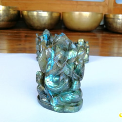【1点もの！マルチカラーラブラドライト8】天然石彫刻置物・スタチュー・インドの神様・商売繁盛・学問の神様・パワーストーン 5枚目の画像