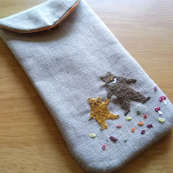 刺繍メガネ入れ 1枚目の画像