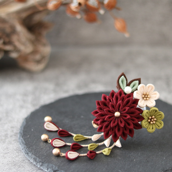 【えんじ】クリップ付きかんざし ★ つまみ細工　髪飾り　成人式　結婚式　卒業式　七五三　ウェディング　色打掛　浴衣 3枚目の画像