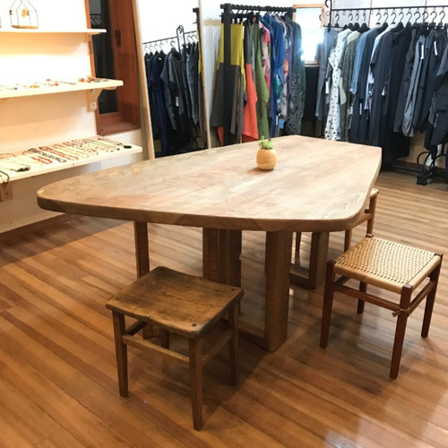 八溝杉175x135cm ボックス脚厚板テーブル(M21type) ダイニングテーブル