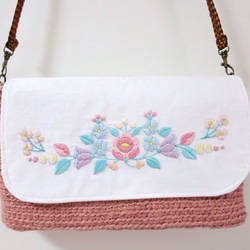 パステル刺繍のクラッチバッグ（pink） 5枚目の画像