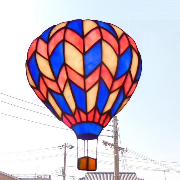ステンドグラス　サンキャッチャー気球A　《送料無料》 1枚目の画像
