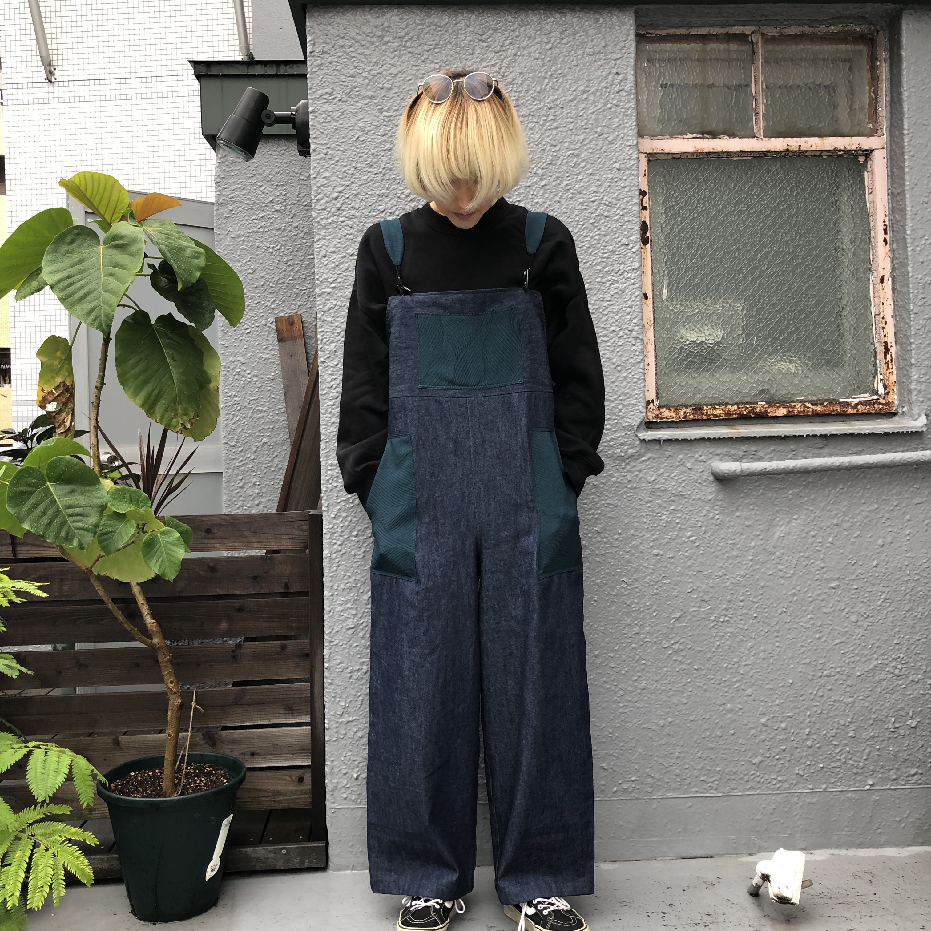 リメイクデニム 切りっぱなし ゴブラン織り アニマル くま 青 古着