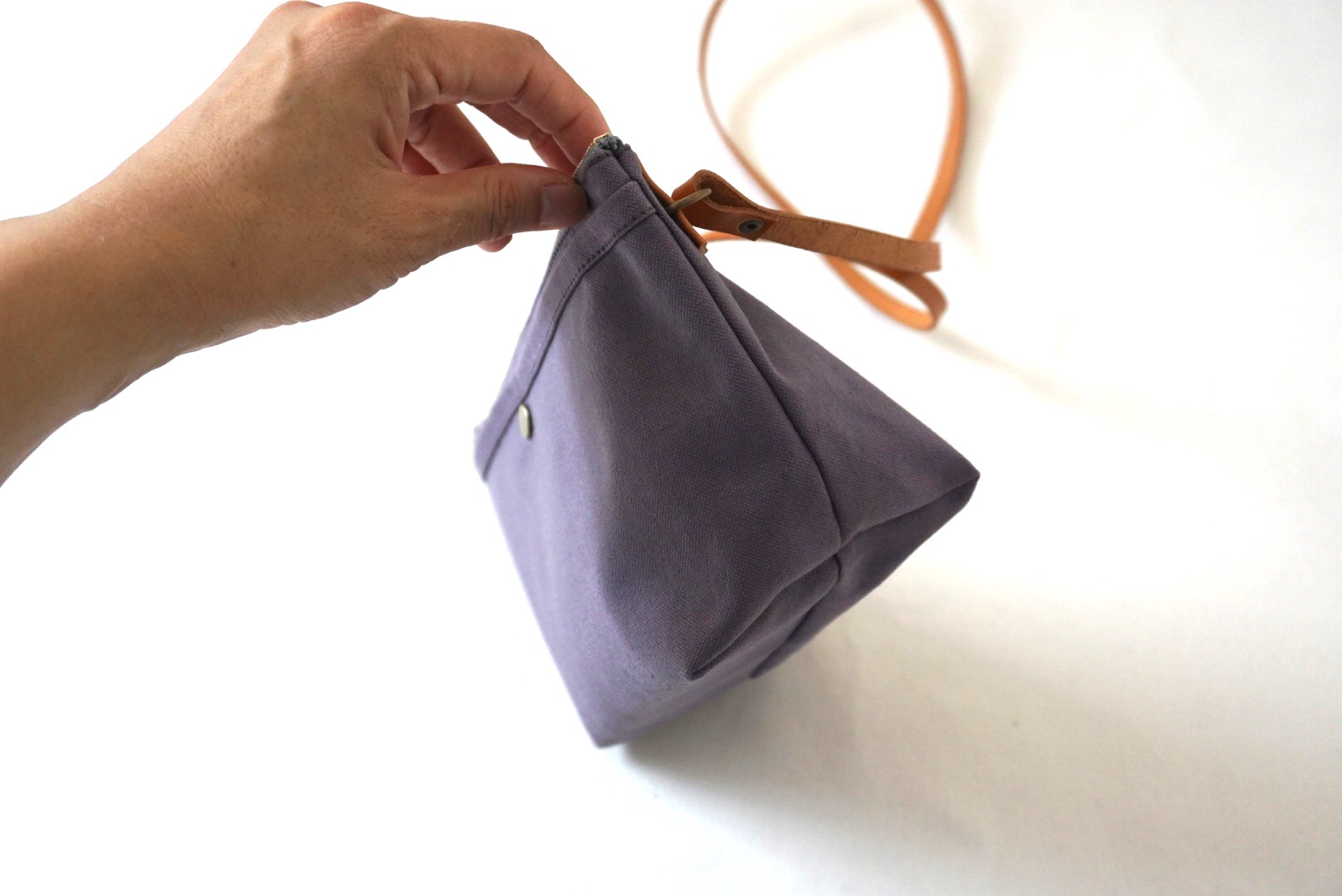 くすみパープル▲さんかく 帆布サコッシュ「M」