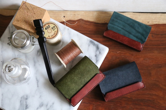 カードケース　"Kasane（カサネ）"（オリーバ/コッチネーラ）【イタリアンレザー プエブロ】 6枚目の画像