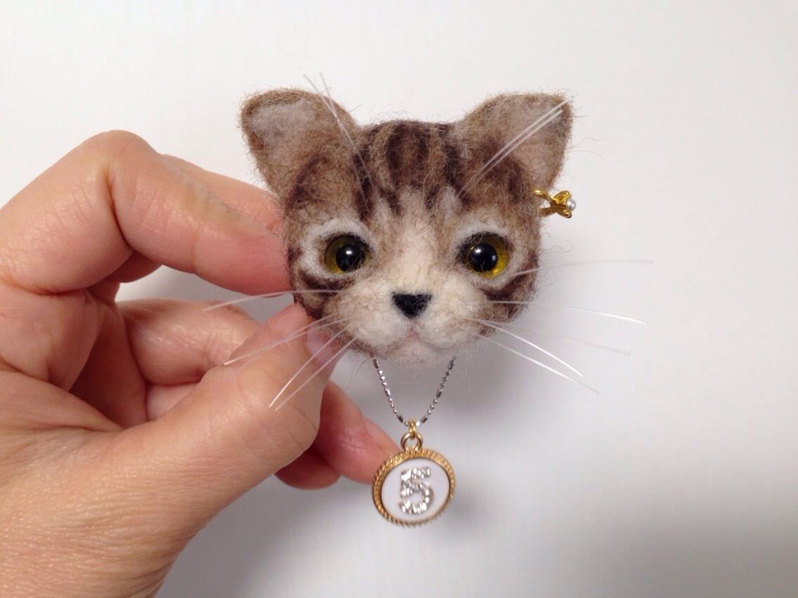 羊毛フェルト:猫のお顔「ひかる様オーダー作品」 羊毛フェルト