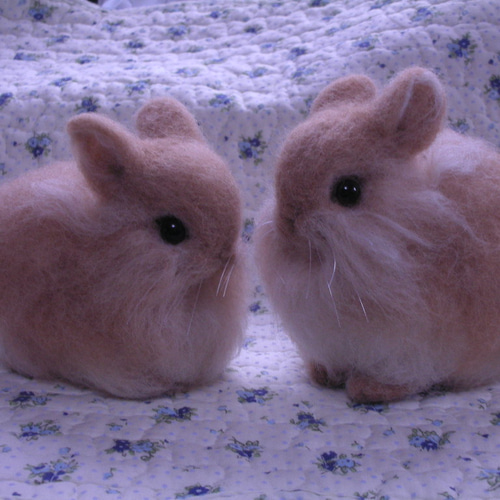 ふわふわうさぎ・ジャージーウーリー（茶） 羊毛フェルト ♪めれんげど