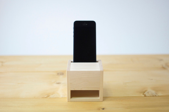 【アウトレット】　iPhone WoodSpeakerStand （ハードメープル） 4枚目の画像