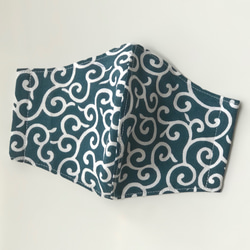 ≪日本製≫手ぬぐいマスク【唐草】（大人用） 2枚目の画像