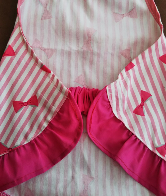 ピンクストライプエプロンと三角巾のセット《80～100cm》 3枚目の画像