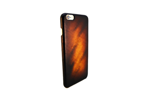 Achromo 棕色皮革 iPhone 保護套 第2張的照片