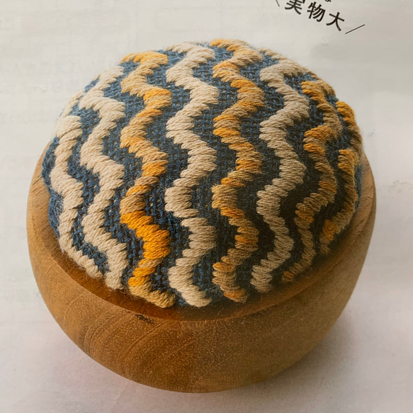 こぎん刺し◆WOODBOWL PINCUSHION◆波模様◆ピンクッション 3枚目の画像