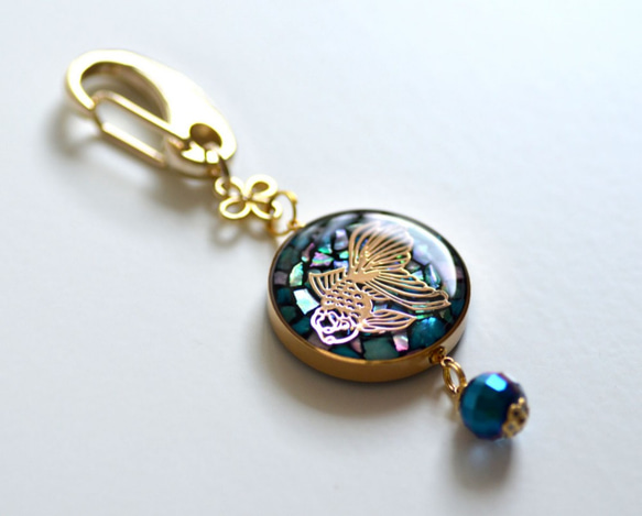 価格変更】螺鈿細工風レジン[キーホルダー] ～金魚