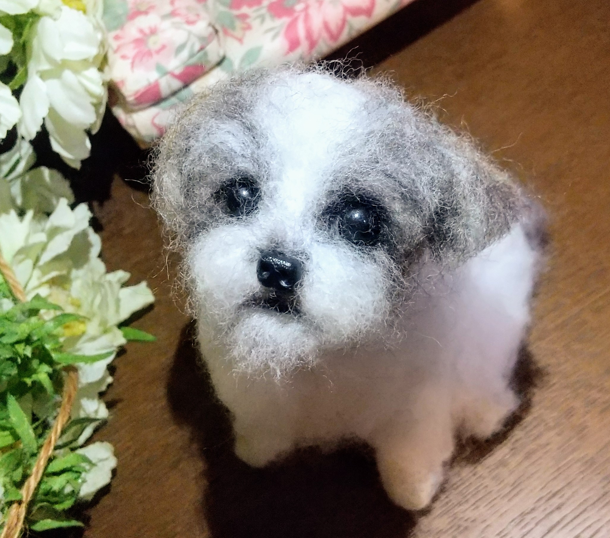 羊毛フェルト 犬 シーズー 犬 シーズー 羊毛フェルト