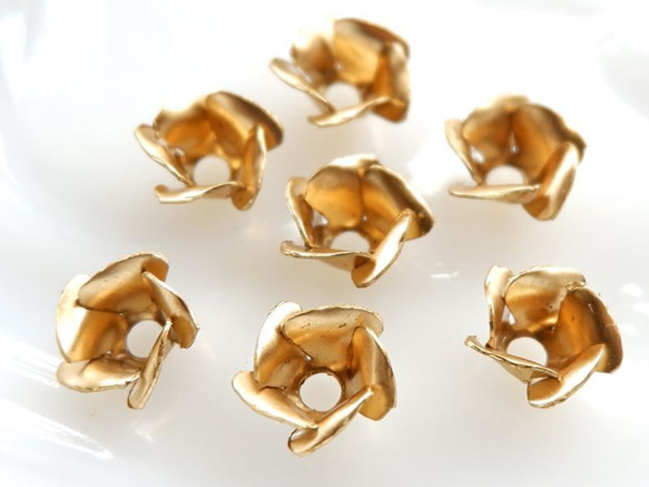 12個　USA真鍮製スタッカブル・フラワーパーツ【インナー・フラワー】 2枚目の画像
