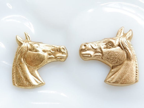 計4個（左右2個ずつ）ＵＳＡ真鍮製　ホースヘッド　左右セット　馬 1枚目の画像