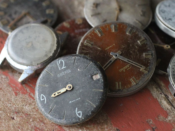 旧ソ連時代の時計の部品 【Ｃ0313-2】 5枚目の画像