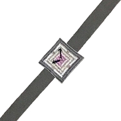 腕時計モチーフの刺繍ブレスレット 3枚目の画像