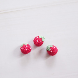 Amigurumi 紅草莓鈕扣 第1張的照片