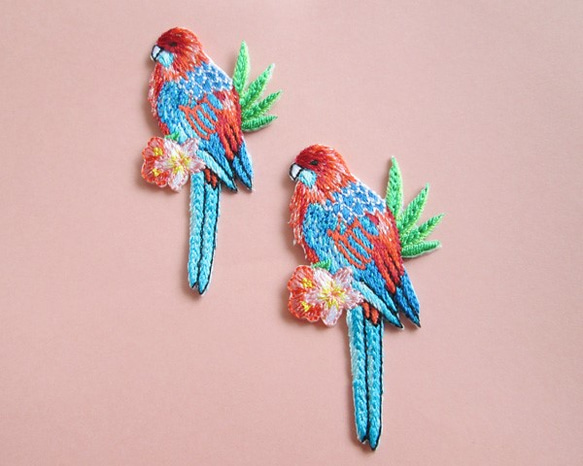 French Bird Applique Colorful Bird 紅色 藍色 第2張的照片