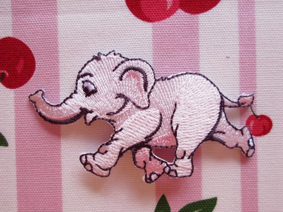 法國大象貼花嬰兒粉色 第1張的照片