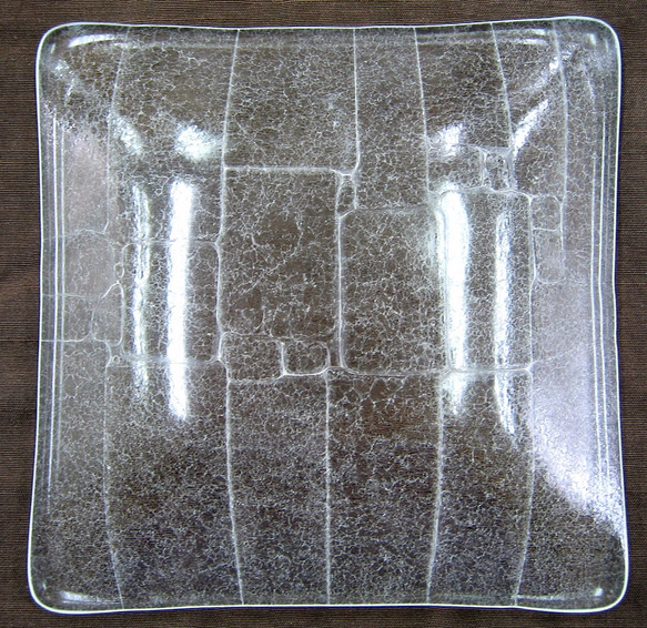 涼しげな複雑模様のガラス中皿ＳＤ４４１ 2枚目の画像