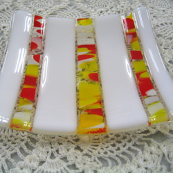 彩り鮮やかなボーダーガラス皿　ＳＤ２１ 2枚目の画像